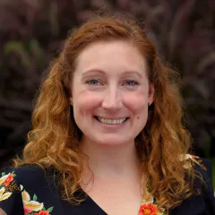 Laura Aileen Sauls Headshot