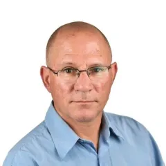 Dani Broitman Headshot