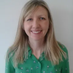 Sophie Hebden Headshot