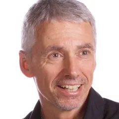 Thomas Blaschke Headshot