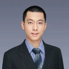 Qiming Zheng Headshot