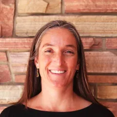 Megan Larson Headshot