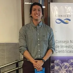 José Luis Agüero Headshot