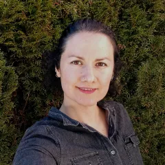 Elizabeth Díaz-General Headshot