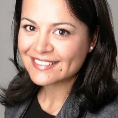 Carolina Adler Headshot