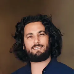 Adnane Habib Headshot