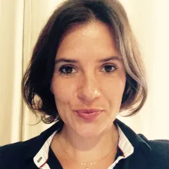 Ioanna de Barros Headshot