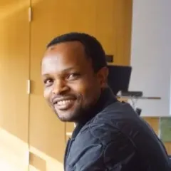 Powell Mponela Headshot