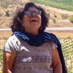 Susana Alejandre Headshot