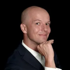 Michal Switalski Headshot