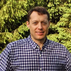 Lyndon Estes Headshot