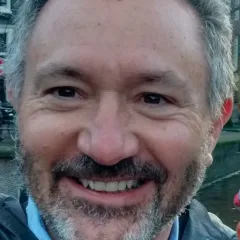 JORDI CORTINA-SEGARRA Headshot