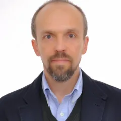 Andres Guhl Headshot