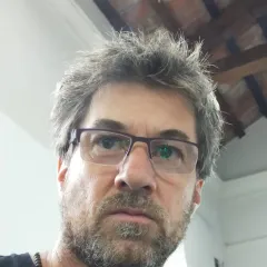 Walter Mioni Headshot