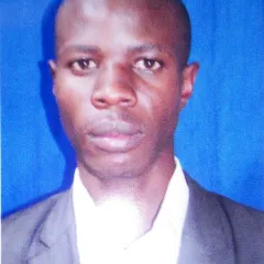 Daniel Ehagi Headshot