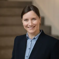 Katharina Waha Headshot