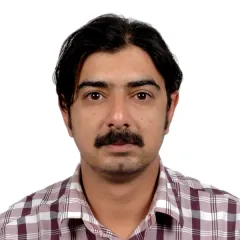 Hammad Gilani Headshot