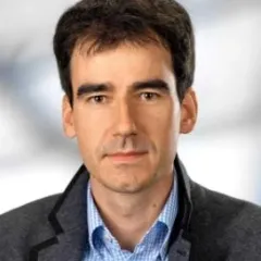 Martin Schönhart Headshot