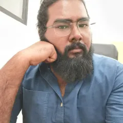 Tejendra Gautam Headshot