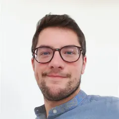 Matteo Riva Headshot