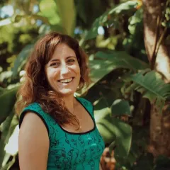 Cecilia Gelabert Headshot