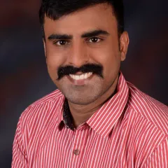 Vivek Babu Girija Headshot