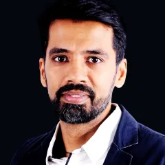 Praveen Pankajakshan Headshot