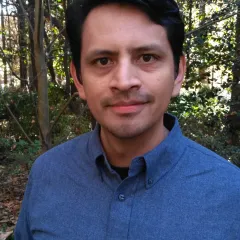 Carlos Ramirez-Reyes Headshot