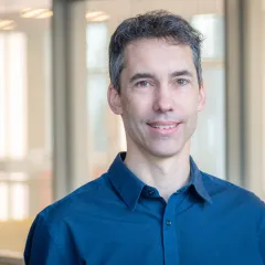 Christopher Williams Headshot