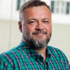 Federico Frank Headshot