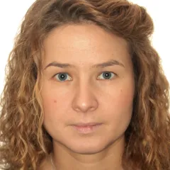 Elizaveta Khazieva Headshot