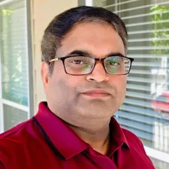 Deepak Kumar Headshot