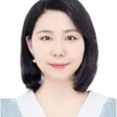 Yuanyuan Yang Headshot