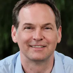 Alexander Knohl Headshot