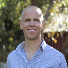 Neville Crossman Headshot