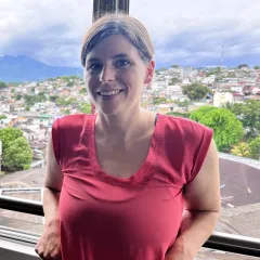 Clare Sullivan Headshot