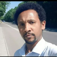 Solomon Dargie Chekole Headshot