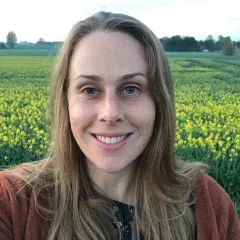 Josefin Winberg Headshot