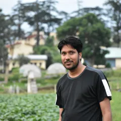 Manoj Parihar Headshot