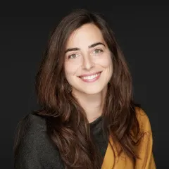 Marisa Rodrigues Headshot