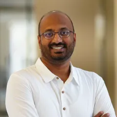 Arvind Lakshmisha Headshot
