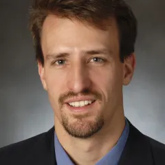 Robert Beach Headshot