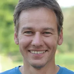 Marco Pütz Headshot