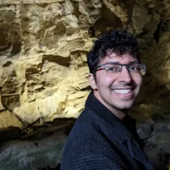 Sumil Thakrar Headshot