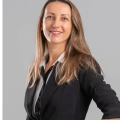 Narcisa Pricope Headshot