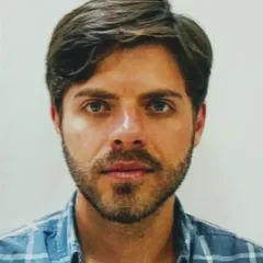 Carlos Dobler Headshot