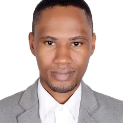 Nnaemeka Ihenacho Headshot