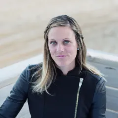 Christina Weisner Headshot