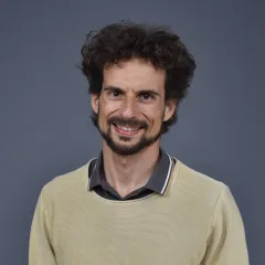 Alexander Vorbrugg Headshot
