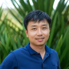 Chanthavone Phomphakdy Headshot